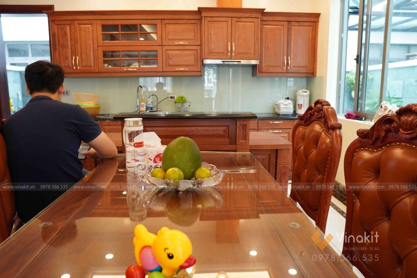 tủ bếp inox cánh gỗ